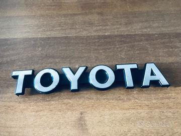 Stemma Toyota fuoristrada