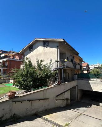 PORZIONE DI TRIFAMILIARE A MARINO
