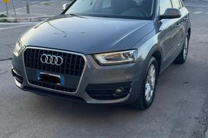 Audi Q3 2.0 tdi 140cv - CAMBIO MANUALE