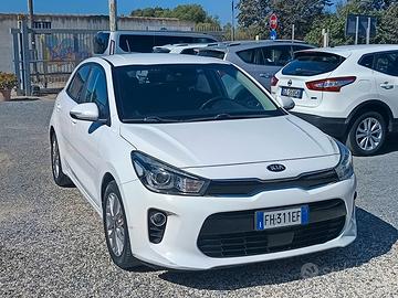 Kia Rio 2017 - 1.0 T-GDi 12V OK NEOP. LB AUTOMOBIL