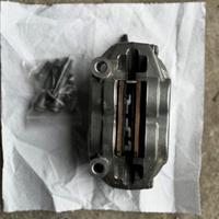 Pinza freno dx anteriore ktm 890/790 adventure