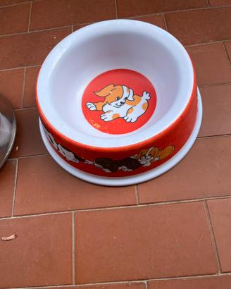 Ciotole per cani gatti