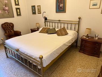 Letto in ottone anticato