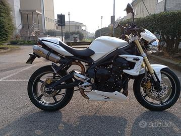 Triumph Street Triple 675