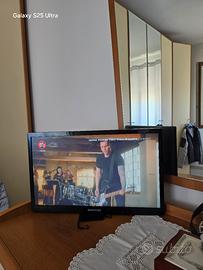 TV / Monitor Samsung LED da 22 pollici