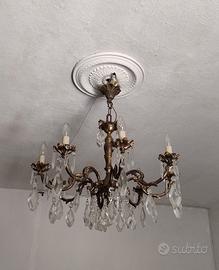 Lampadario a gocce di cristallo 