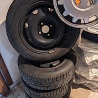 cerchioni con gomme invernali