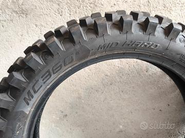 140/80 - 18  e 90/90 - 21  metzeler 