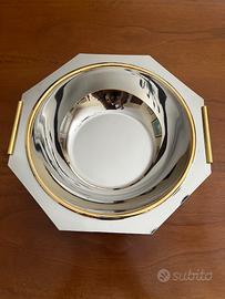 Insalatiera in acciaio inox con rifiniture dorate