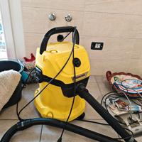 Aspirapolvere  karcher