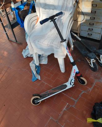 Monopattino OXELO per bambini