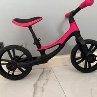 Bici senza pedali.