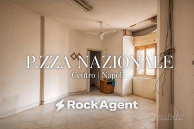 Appartamento di 199 m² con 5 locali a Napoli