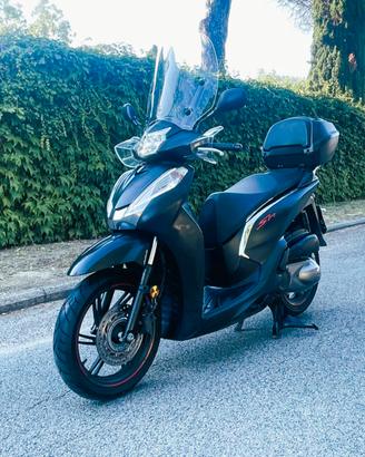 Honda SH 300i Sport abs permuto