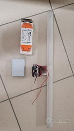 Lampada LED tubolare per specchio bagno