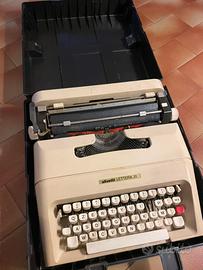 Macchina da scrivere Olivetti 35 funzionante