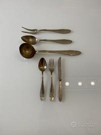 Posate in lega di alpacca