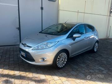 Ford Fiesta 1.2 16V 3p. Ghia