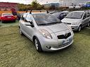 toyota-yaris-1-0-5-porte-neopatentati