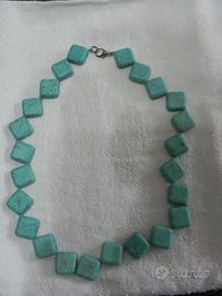 COLLANA CON PIETRE AZZURRE