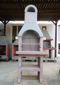 BARBECUE IN CEMENTO REFRATTARIO NUOVO a carbone