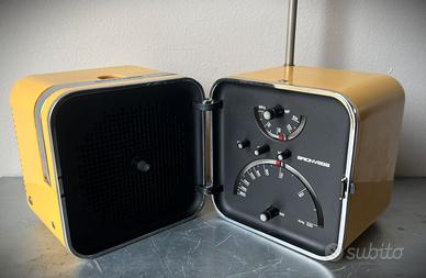 Radio Cubo  Brionvega  ts 502 anni 70