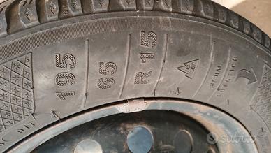 4 gomme neve ghiaccio con cerchi in ferro 