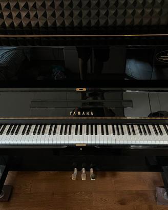 PIANOFORTE VERTICALE YAMAHA U1