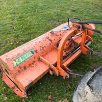 Trincia sarmenti per trattore