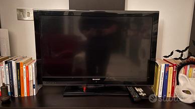 Tv sharp 32”