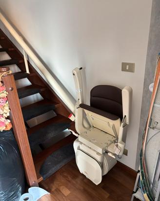 Montascale elettrico