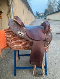 Sella western da barrel 16 pollici marca Double C