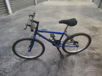 USATO - BICI 24" BLU MADE IN ITALY