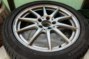 4 Cerchi in lega 17” con pneumatici invernali Cont