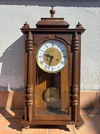 Orologio a pendolo vintage