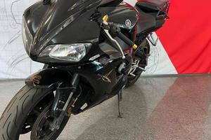 Yamaha YZF R1