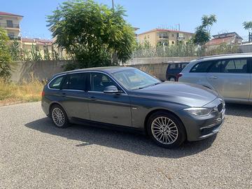 BMW Serie 3 Touring 320d Luxury – Automatica – 300