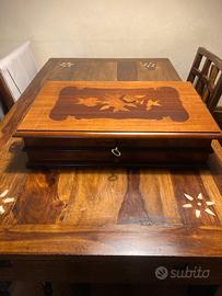 Scatola porta oggetti