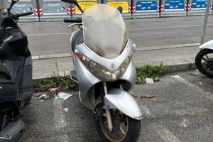 Suzuki Burgman UH 125