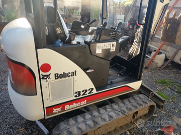 Bob cat 322 csg 5.570 ore