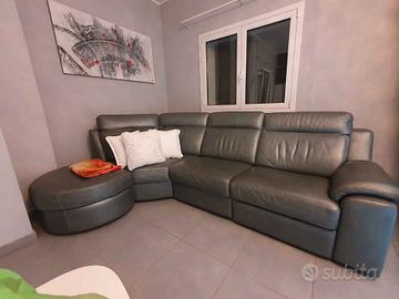 Divano Chateau d'Ax + tavolino