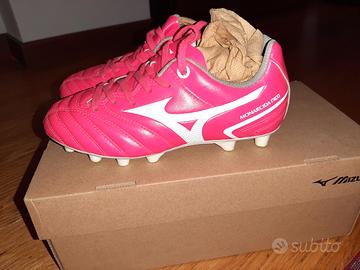 Scarpe da calcio 30 e 32.5