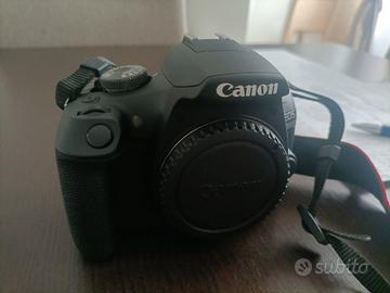 FOTOCAMERA CANON EOS 2000D MACCHINA FOTOGRAFICA 