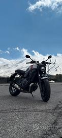 Yamaha XSR 700
