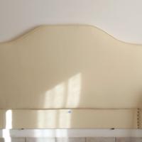 Testata letto matrimoniale in sky