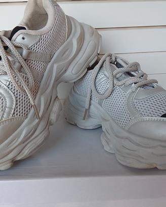 SCARPA SPORTIVA MODERNA 