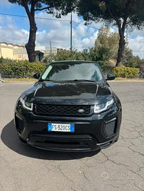 Range rover evoque black edition