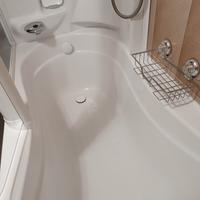 Vasca Teuco con box doccia integrato.