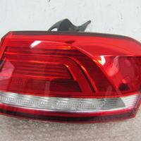 3G9945096D FANALE STOP POST DX VW PASSAT SW L3191