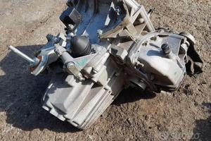 Cambio manuale 6M delta 198A2000 2011